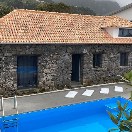 Cottage Quinze, Contemporary Designed Cottage With Swimming Pool ปอนตา เดลกาดา ภายนอก รูปภาพ