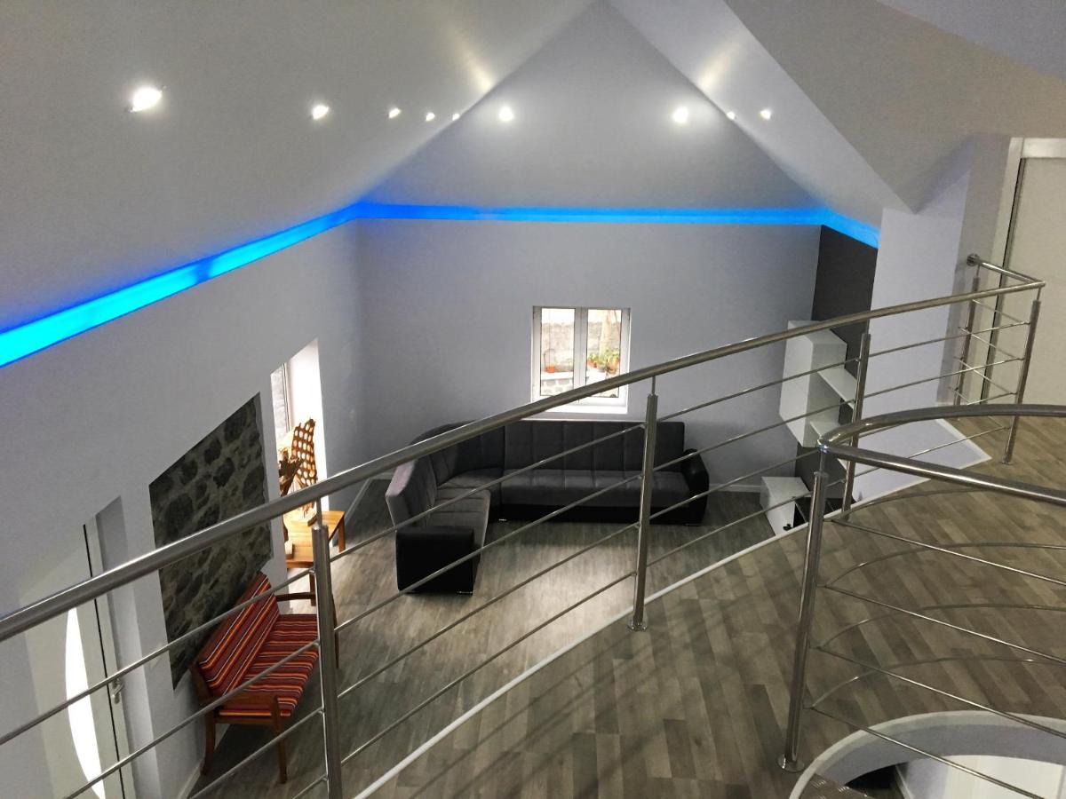 Cottage Quinze, Contemporary Designed Cottage With Swimming Pool ปอนตา เดลกาดา ภายนอก รูปภาพ