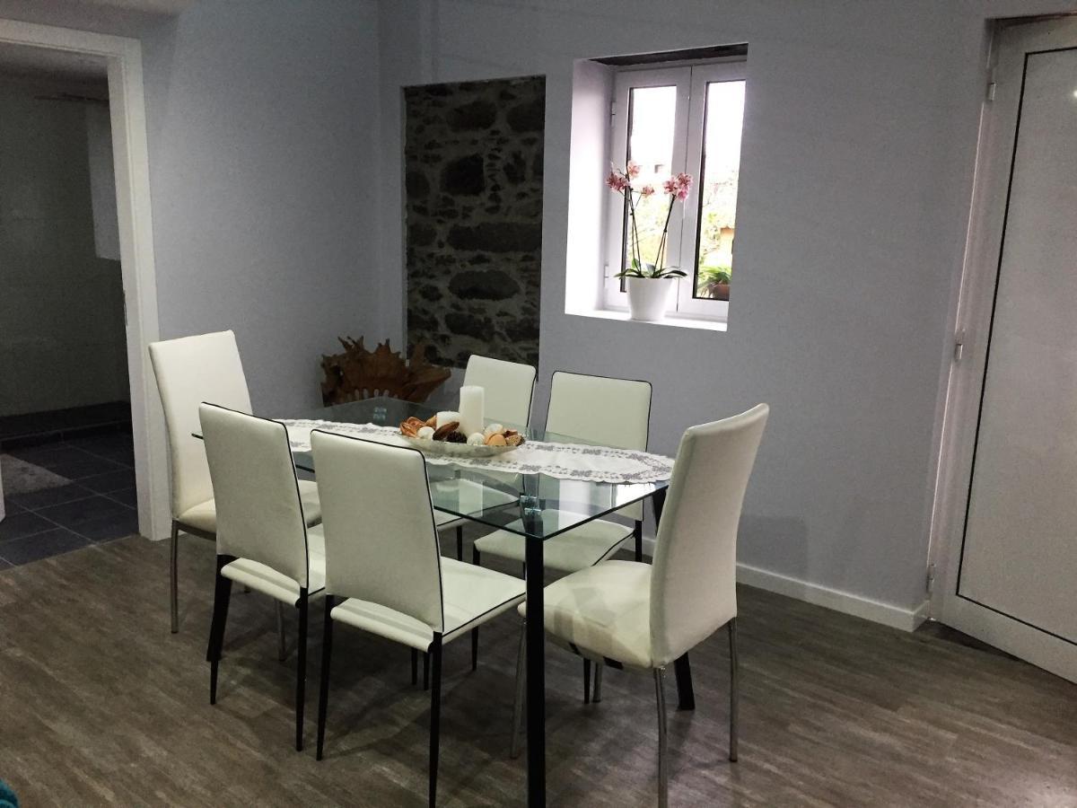 Cottage Quinze, Contemporary Designed Cottage With Swimming Pool ปอนตา เดลกาดา ภายนอก รูปภาพ
