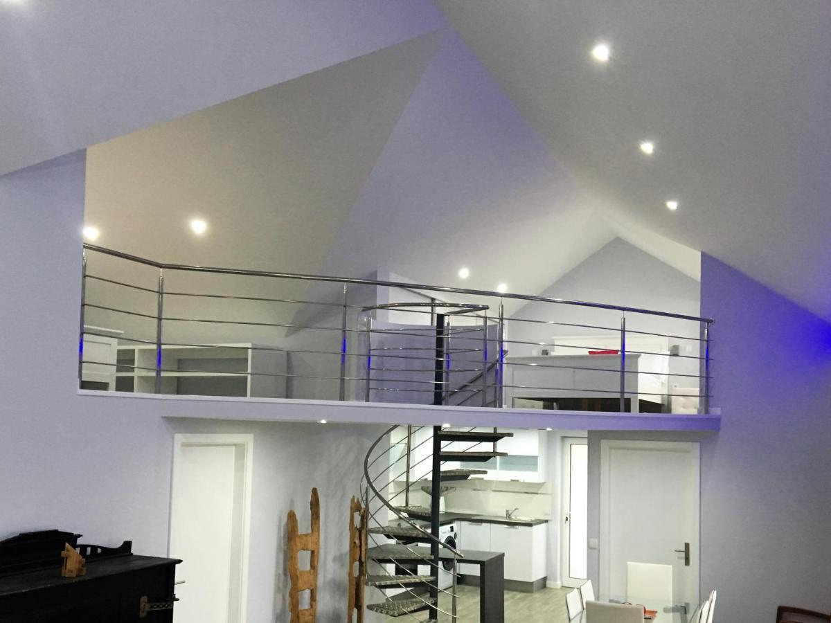 Cottage Quinze, Contemporary Designed Cottage With Swimming Pool ปอนตา เดลกาดา ภายนอก รูปภาพ
