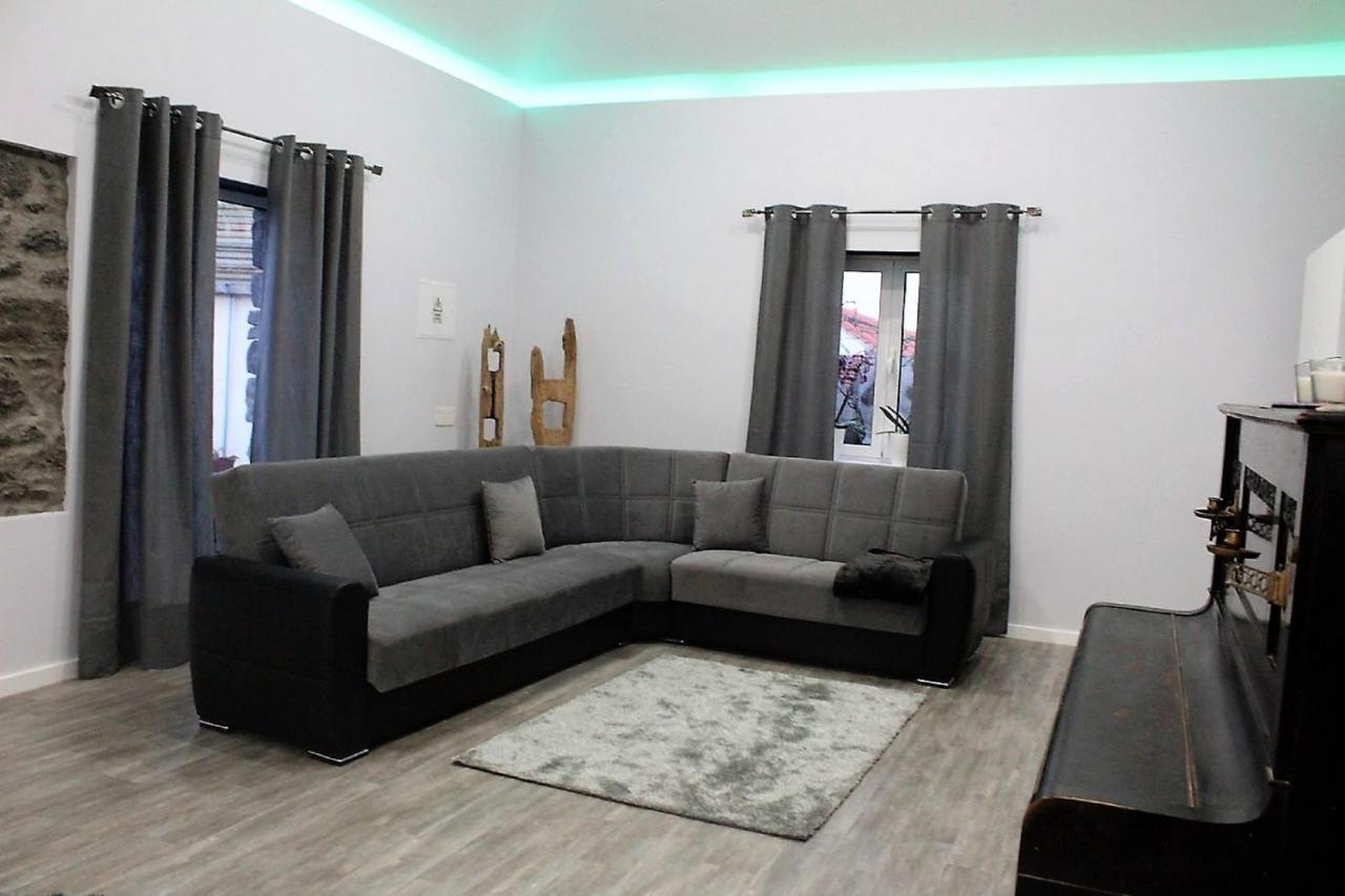 Cottage Quinze, Contemporary Designed Cottage With Swimming Pool ปอนตา เดลกาดา ภายนอก รูปภาพ