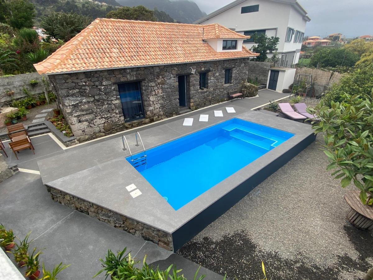 Cottage Quinze, Contemporary Designed Cottage With Swimming Pool ปอนตา เดลกาดา ภายนอก รูปภาพ